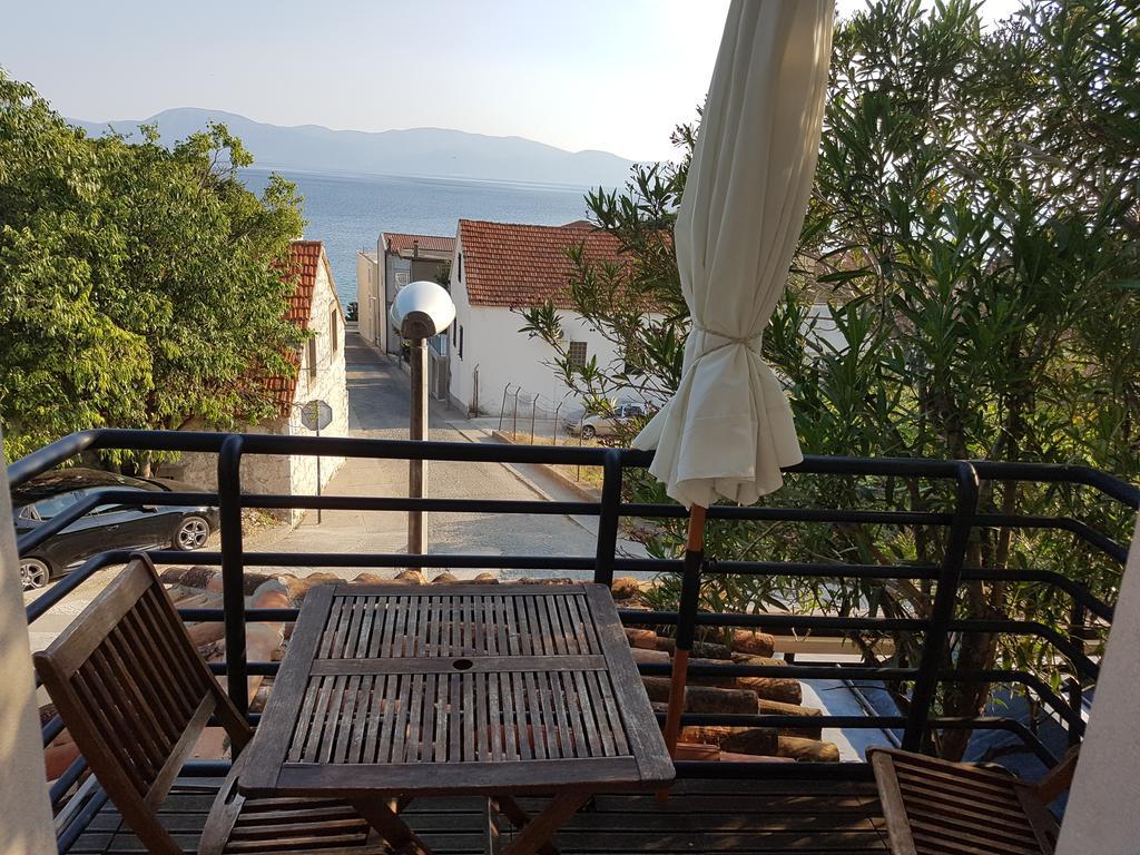 Apartments Mirela Gradac  Exteriör bild